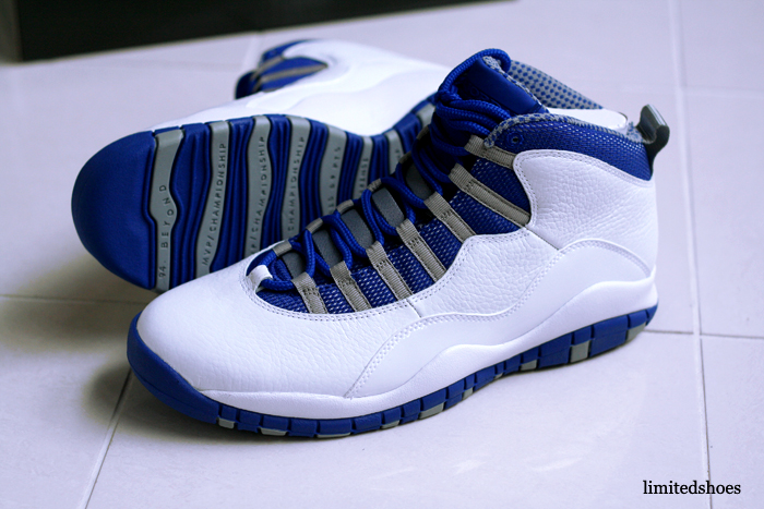 royal blue retro 10